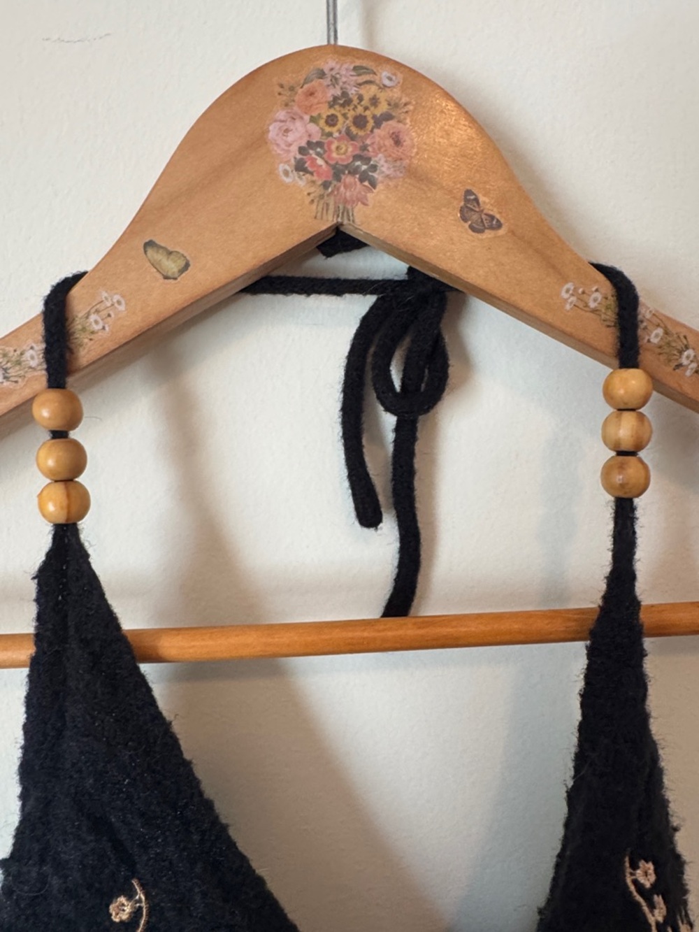 Black Embroidered Halter Crop Top with Sun Motif - Picture 3 of 4